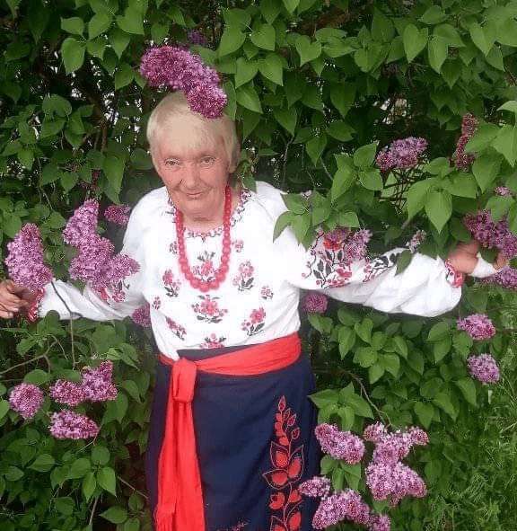 Обычная бабушка из обычного села