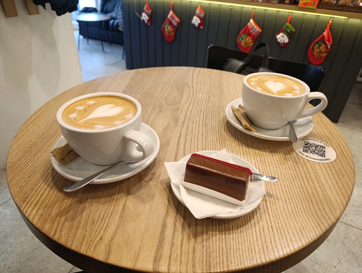 Діалект — Cafe